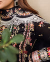 Best LAWN dRESSES Online in Pakistan