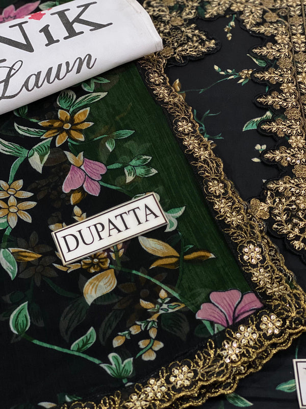 Best Lawn Dresses Online inn Pakistan