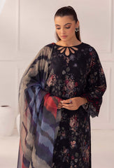 Best Lawn Dreesses Online in Pakistan 