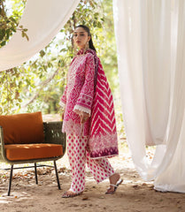 Zainab Chottani 2024 Lawn shocking pink