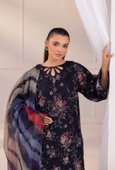 Best Lawn Dresses Onlne in Pakistan 