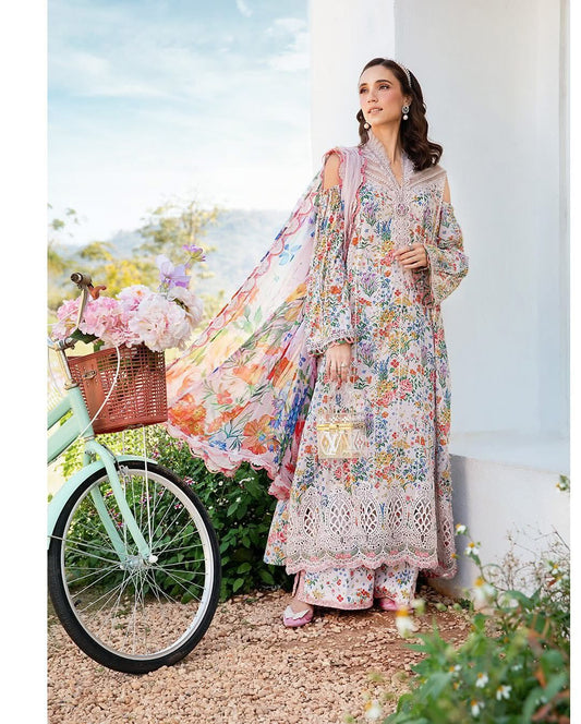 Best Lawn Dresses Online in Pakistan 