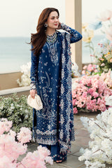 Best Lawn Dresses nline in Pakistan 